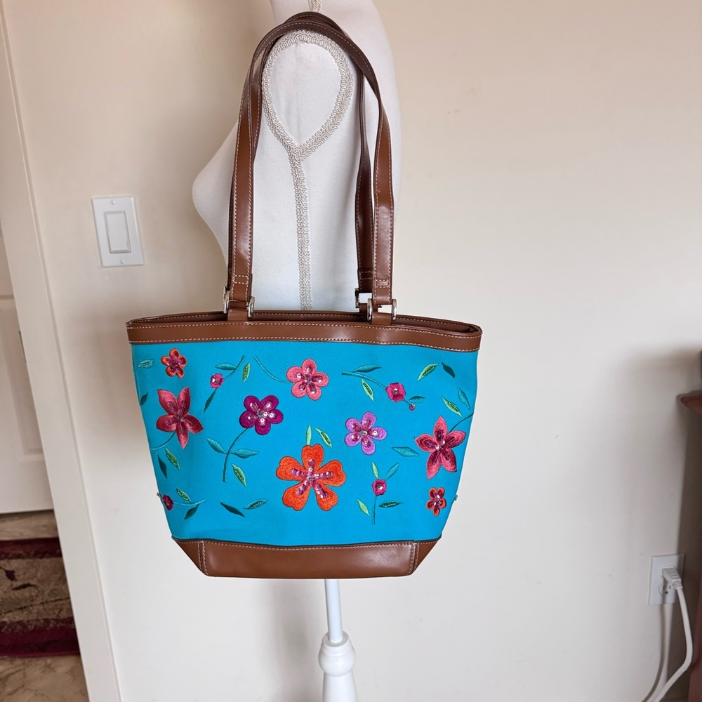 Liz Claiborne VTG Blue Floral Embroidered Shoulder Bag